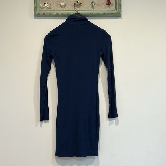 Lulus Elegant Navy Blue Turtleneck long sleeve Mini Dress women’s xs - Picture 5 of 6